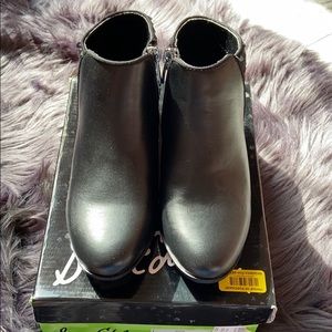 Little Girl Black Booties